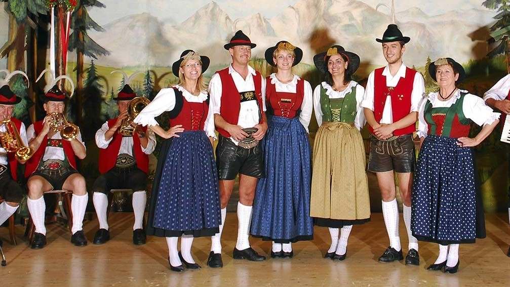 Vestimenta tradicional de alemana - Universal de Idiomas